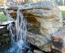 Wir haben uns sehr viele gedanken gemacht wie man einen wasserfall am besten selber bauen kann. Wasserfall Im Garten Mehr Als 70 Ideen Archzine Net