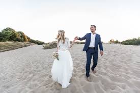 Maybe you would like to learn more about one of these? Torrox Hamburg Brautmode Hochzeitskleider Abendkleider