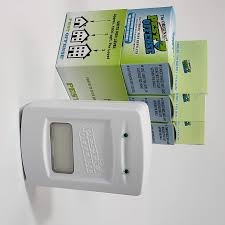 It then sends pulsed signals through the standard house wiring that rodents and insects find highly irritating, causing them to leave your premises. Pest Offense Electronic Pest Repeller As Seen On Tv Yard Garden Outdoor Living Items Gardening Supplies