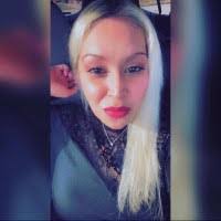 Tracy Carlisle's Instagram, Twitter & Facebook