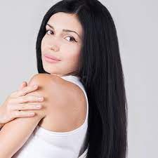 (for the uninitiated, natural hair refers to black hair that hasn't been chemically altered with straighteners, relaxers, or texturizers.) Natural Black Henna Hair Dye Henna Color Lab Henna Hair Dye