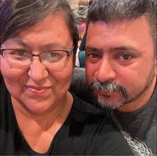 Lori Tye's Instagram, Twitter & Facebook