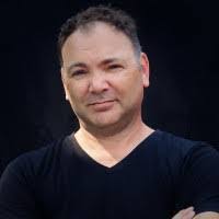 David Tardif's Instagram, Twitter & Facebook