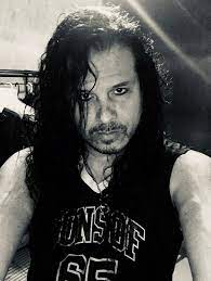 I've followed hundreds of newsletters and only a few have. Jeff Scott Soto Wikipedia