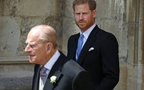 Принц филипп — пост пикабушника policjant. Princ Filipp Vzbeshyon Muzh Elizavety Ii Pokinul Dvorec Pered Priezdom Garri Shou Biznes Metro