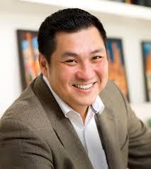 Ken Lew's Instagram, Twitter & Facebook