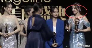 Sá»± Cá»' San Kháº¥u Hy Há»¯u Gay NgÆ°á»£ng Ngung Cá»• Lá»±c Na Trat Bá»‹ Nháº§m Thanh Ä'á»‹ch Lá»‡ Nhiá»‡t Ba