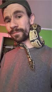 Tips for keeping a 16-month-old reptile tank warm