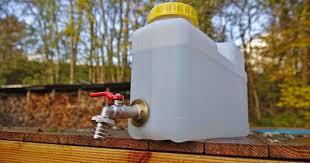 Drei Einfache Und Preiswerte Ideen Rund Um Das Thema Wasser Der Perfekte Wasserkanister Wasserfilter Und Der Geniale Was Wasserkanister Wasserfilter Kanister