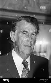 Edmund Bacon's Instagram, Twitter & Facebook