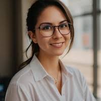 3800+ perfiles de «. Mirtha»