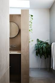 The Coorparoo House In Brisbane Designed Around The Surrounding Eucalyptus Trees Interior Design Styles Interior Decorating Help Interior Design Tips