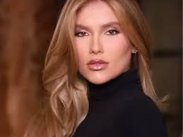 Ofurô e suítes: Virginia leva a família para passear em barco luxuoso em  Mangaratiba