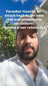 Sarah Cheney's Instagram, Twitter & Facebook