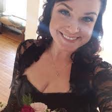 Kathryn Gladden's Instagram, Twitter & Facebook