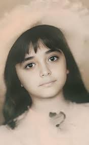 Laila Barekzai's Instagram, Twitter & Facebook