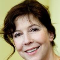 Karin Braun's Instagram, Twitter & Facebook