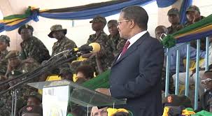 Jakaya mrisho kikwete mwaka 1993 alipokuwa mbunge wa bagamoyo, akiwa na wananchi wa kijiji cha wami mkoko alipokwenda kuwapa. Hotuba Ya Rais Jakaya Kikwete Kwenye Sherehe Ya Miaka 50 Ya Jkt 10 Julai 2013 Youtube