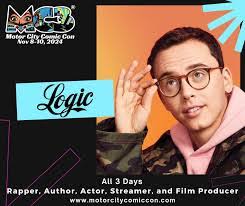 Chris Denslow's Instagram, Twitter & Facebook