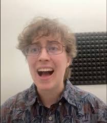 Lisa Mignone's Instagram, Twitter & Facebook