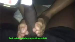 Feet stroking my dick - XNXX.COM