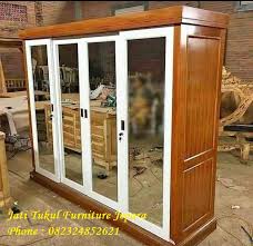 Kami akan membahas cara memilih serta rekomendasi lemari pakaian terbaik. Lemari Baju Kayu Jati Minimalis Terbaru Minimalis Ukir Jepara Jati Murah