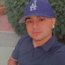 Some dogs are born clumsy... 😂🐶 Husky babies