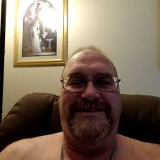 Hey old man. I think you're handsome . Where are you from?🫶✨🦋🌸