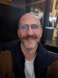 Adam Benson's Instagram, Twitter & Facebook