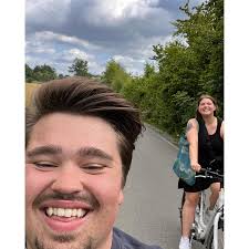 Bailey Hicks and Fox Lindstrom's Wedding Website