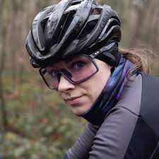 marta swiatlon auf instagram advert when you ride next to me this is what you see by fellusch oakleyprizm oneobsession oak 自転車ガール サイクリング 自転車