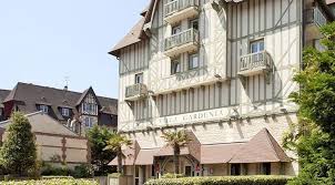 Residence Premium La Villa Gardenia Deauville Location Deauville Pierre Et Vacances Iziva Com Vacances Vacances Ski Deauville