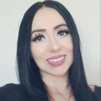 Sandy Frias's Instagram, Twitter & Facebook