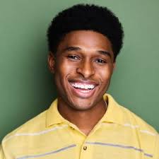 Phillip Wright (@mistawright)