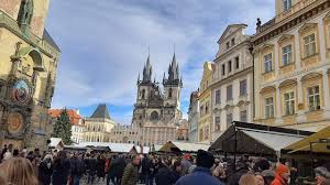 Un restaurant vietnamez din praga a interzis intrarea clienților chinezi, din… cel mai grav conflict dintre rusia și cehia de la sfârșitul războiului rece. VeÈ™ti Bune Pentru TuriÈ™ti Romanii Care IntrÄƒ In Cehia Nu Mai Trebuie SÄƒ Stea In CarantinÄƒ