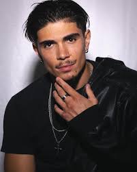 They say you're considered crazy until you're successful, then you're  considered a genius🪬📝 📸: @rapid.visuall . . . . . . . . . . . #model  #modellife #modelo #modeling #photography #photo #