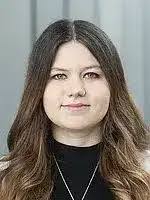 Sonja Lang's Instagram, Twitter & Facebook