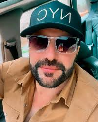 Mencionou você há 2 minutos Nossa, não custa nada me dar um oi né?! 😢😓