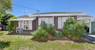 1 Kirkham St Pinjarra 220 000 22 Feb 2017 Under Offer 4 March 2017 Real Estate Property House