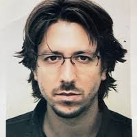 100+ perfiles de «Manzi»