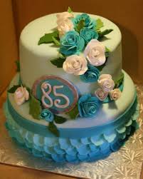 Beautiful Simple Birthday Cake For Grandma Pin By Paulette Eytchison On Sweet Ideas Special Birthday Cakes 70th Birthday Cake Birthday Cake Decorating