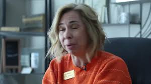 This is what I mean about relationships and real estate. I just left this  closing an hour ago. I met Lindsey just a few weeks ago. She showed up at  my CG bootcamp. We had a few minutes alone and just ...