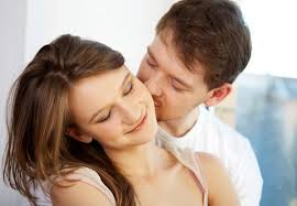 Stumpen im bett mit paula. Stockfotos Knutschen Bilder Stockfotografie Knutschen Lizenzfreie Fotos Depositphotos