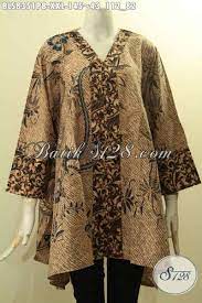 10 model baju batik atasan untuk wanita gemuk 2019. Model Baju Batik Atasan Wanita Gemuk Nan Trendy Dan Berkelas Blus Kartini Kancing Depan Kwalitas Istimewa Harga Biasa Cocok Untuk Santai Dan Resmi Bls8351pb Xxl Toko Batik Online 2021