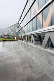 Office # 3, level 9, currency house building, tower 2 p.o box 121364, dubai, uae. Gallery Of Swissquote Building In Gland Link Architectes 5