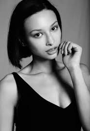 Leah Weller(りあうぇらー)のプロフィール・画像・写真