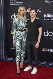 Sophie Turner Photostream In 2021 Sophie Turner Sophie Billboard Music Awards