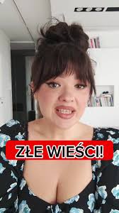 Jeśli uważasz że ta uroda jest chłodna, a jesteś specem od dobierania  kolorów do urody w makijażu, stylizacji, koloryzacji, pmu, oprawkach  okularowych, najwyższy czas zdobyć wiedzę z zakresu ...