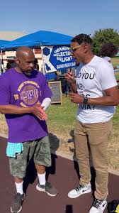 Playing “What’s The Hook?” with my fellow #divinenine family. Get hooked  today. www.WhatsTheHookGame.com #musictrivia #gamenight #hiphop #rnb  #blackbusiness #alphaphialpha #alphakappaalpha ...