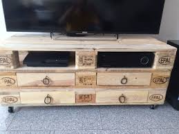 Pin By John On Tv Bank Aus Paletten Decor Entertainment Unit Creative